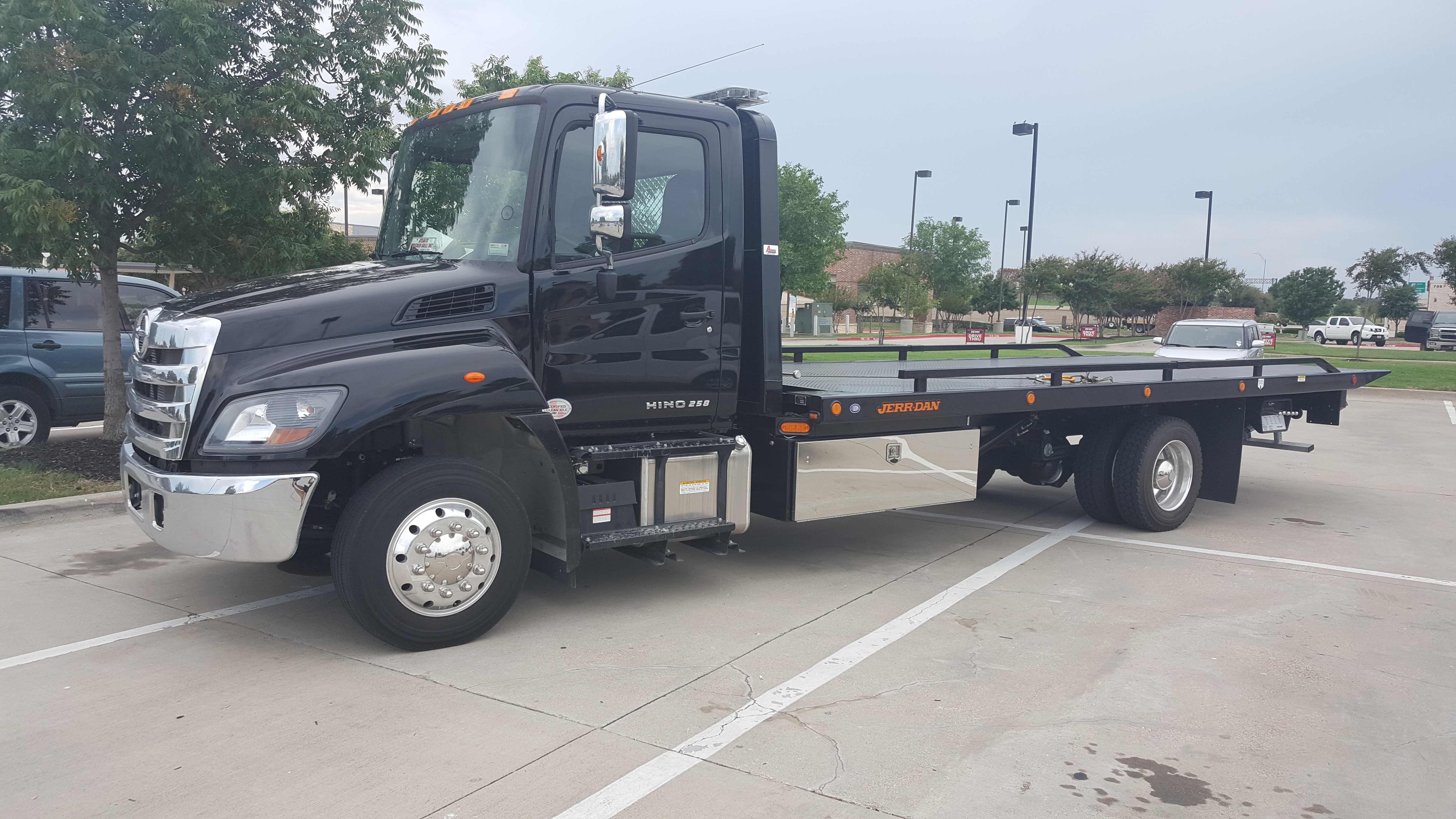 Lewisville Towing business image in Lake Dallas, TX