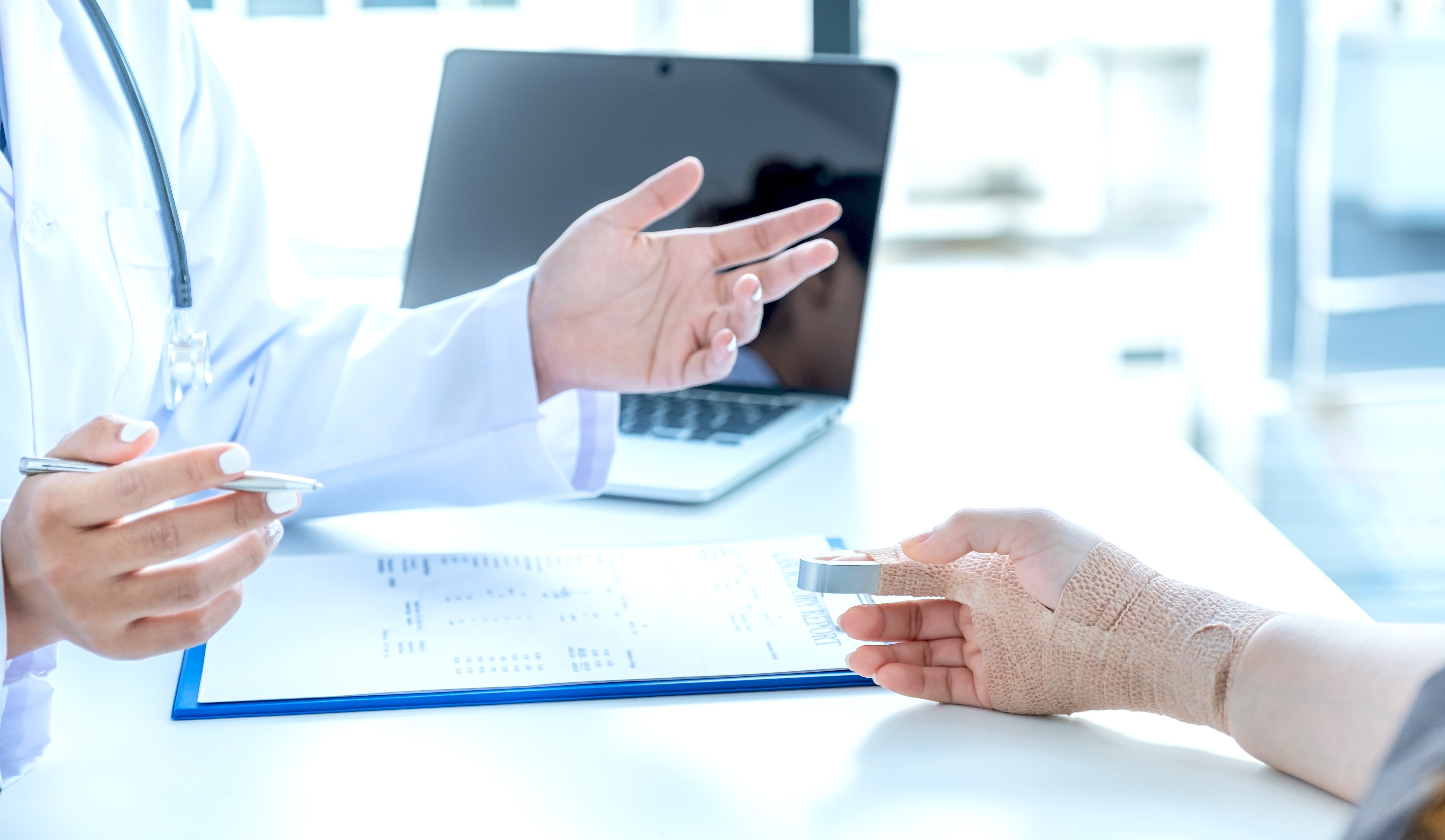 Doctor Para Accidentes Chicago business image in Chicago, Illinois